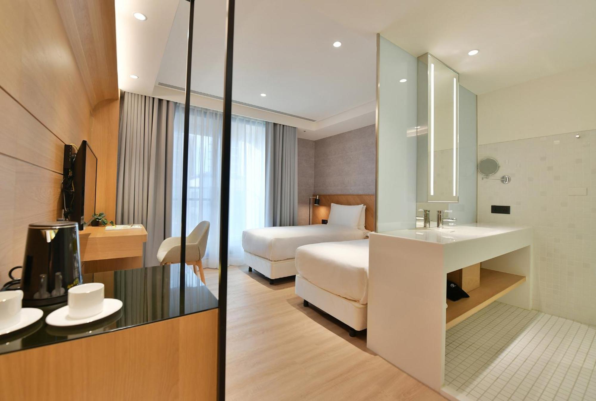 Check Inn Select New Taipei Sanchong Exterior foto